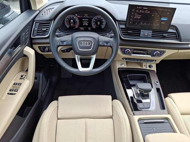 Used 2024 Audi Q5 2.0T Prestige AWD/4WD image 11