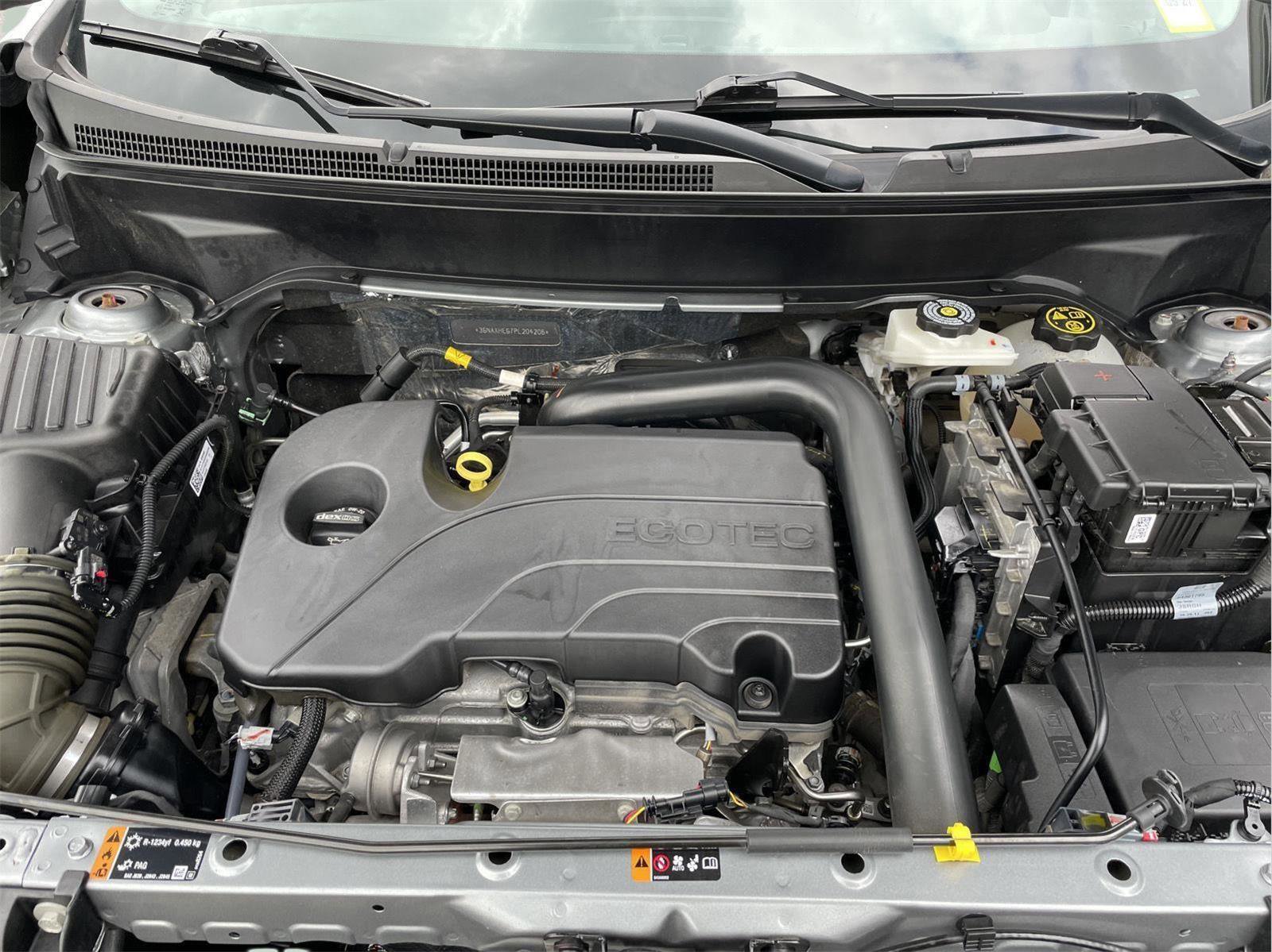 Used 2023 Chevrolet Equinox LS FWD image 10
