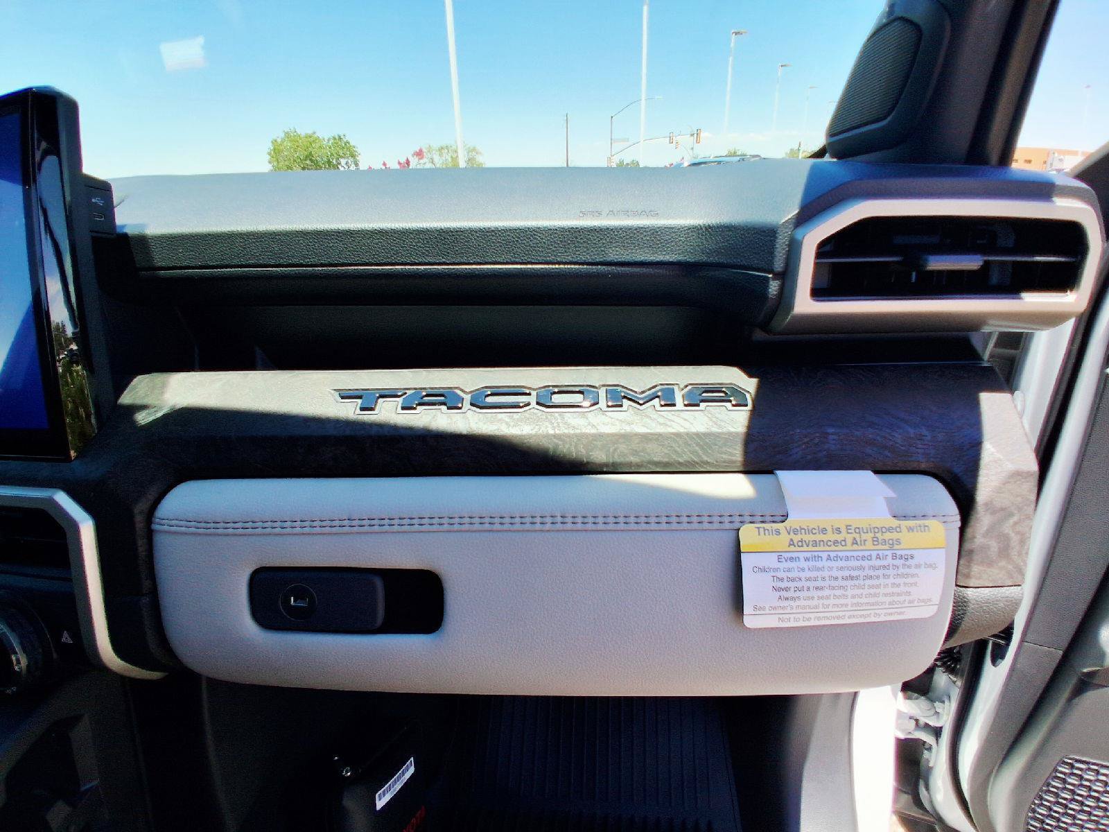 New 2026 Toyota Tacoma Limited AWD/4WD image 25