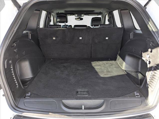 Used 2022 Jeep Grand Cherokee Limited image 6