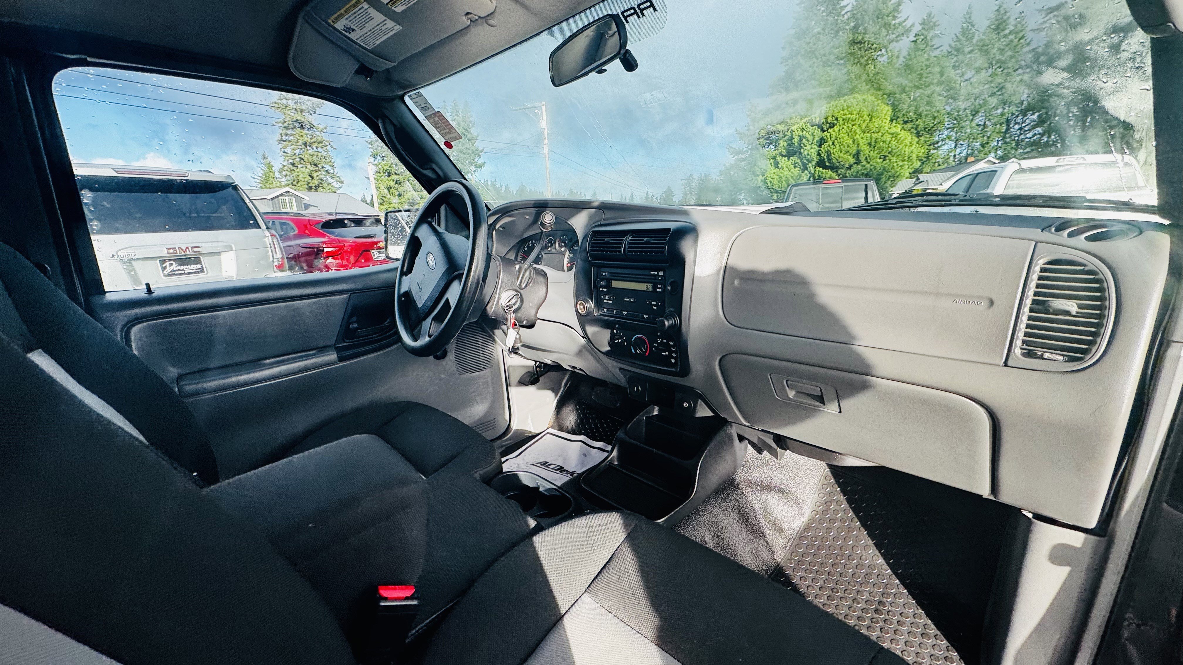 Used 2010 Ford Ranger XL image 8