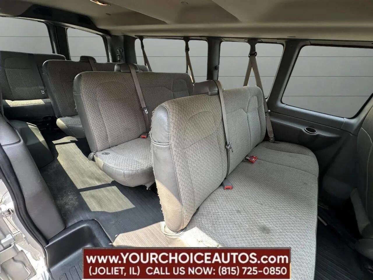 Used 2020 Chevrolet Express 3500 LS image 34