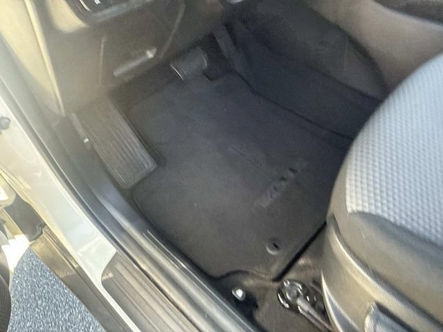 Used 2023 Kia Soul LX image 20