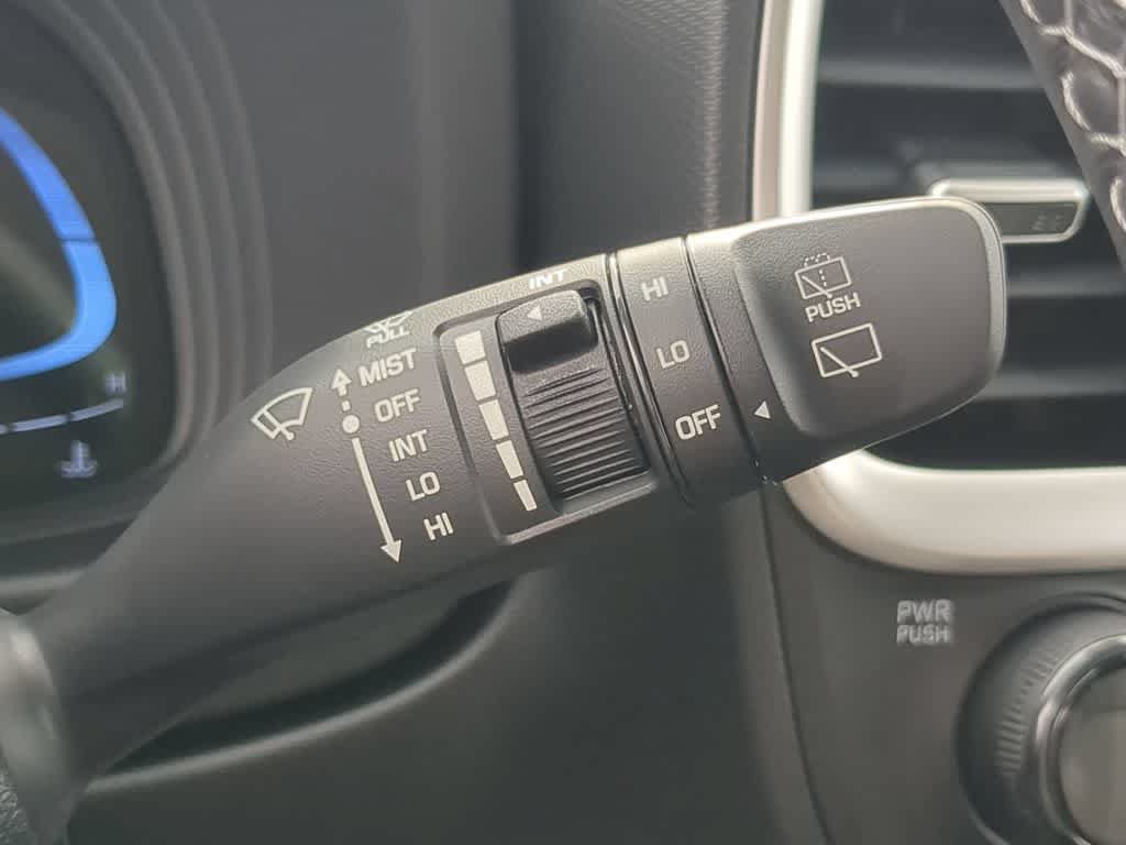 New 2026 Hyundai Venue SEL FWD image 27