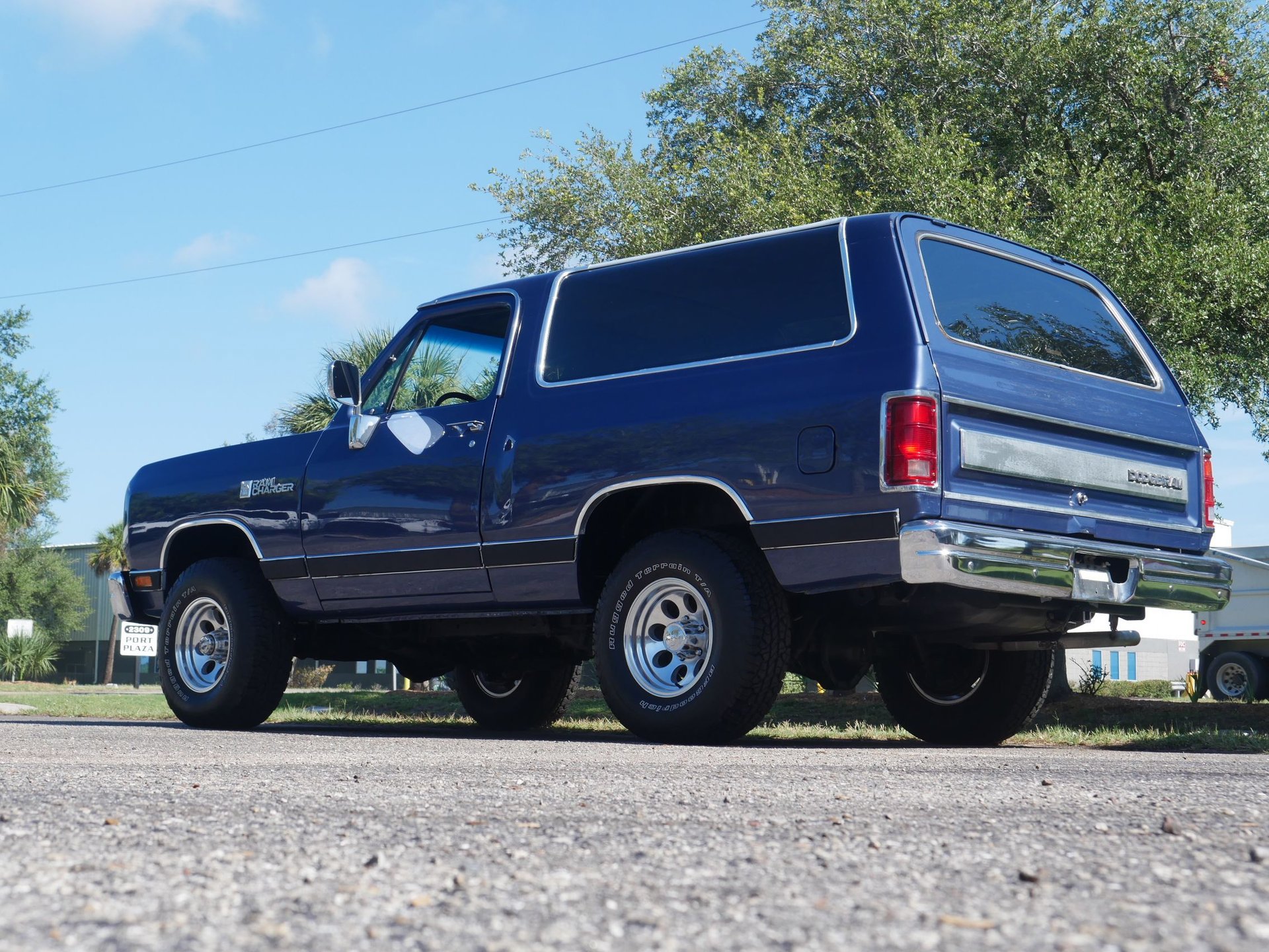 Used 1988 Dodge Ramcharger 4WD image 21