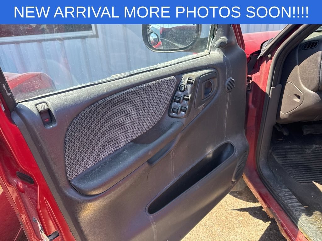 Used 2000 Dodge Durango 4WD image 9