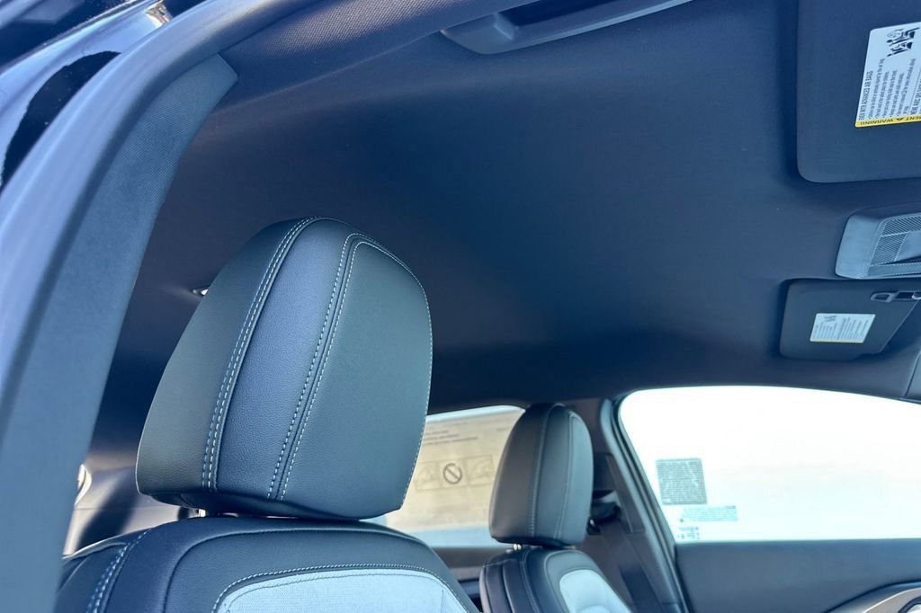 New 2026 Chevrolet Equinox EV LT FWD image 21
