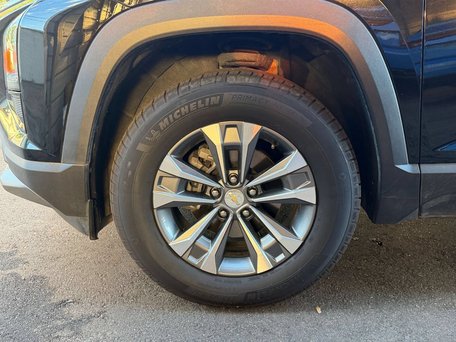 Used 2025 Chevrolet Equinox LT AWD/4WD image 29