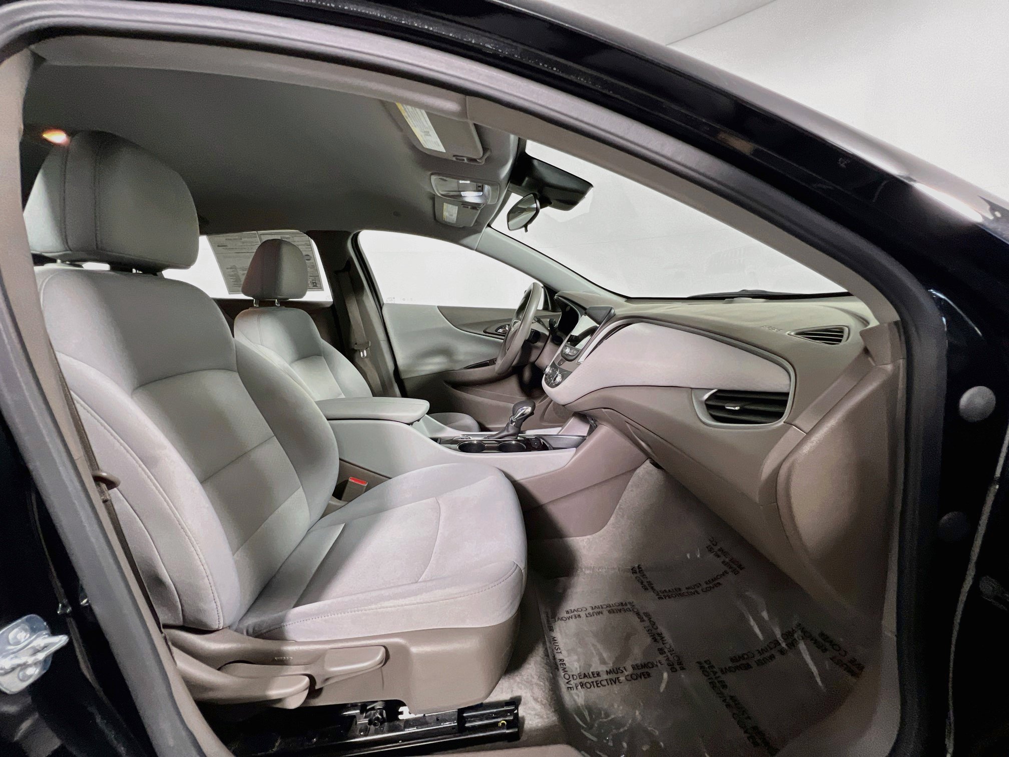 Used 2025 Chevrolet Malibu LT FWD image 31