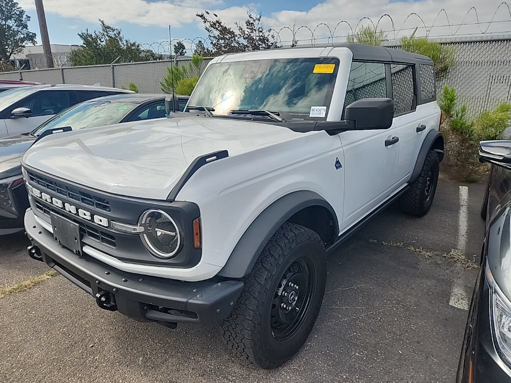 Used 2022 Ford Bronco Black Diamond AWD/4WD image 3