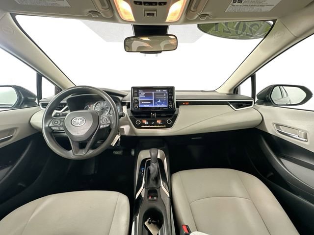 Used 2021 Toyota Corolla LE FWD image 3