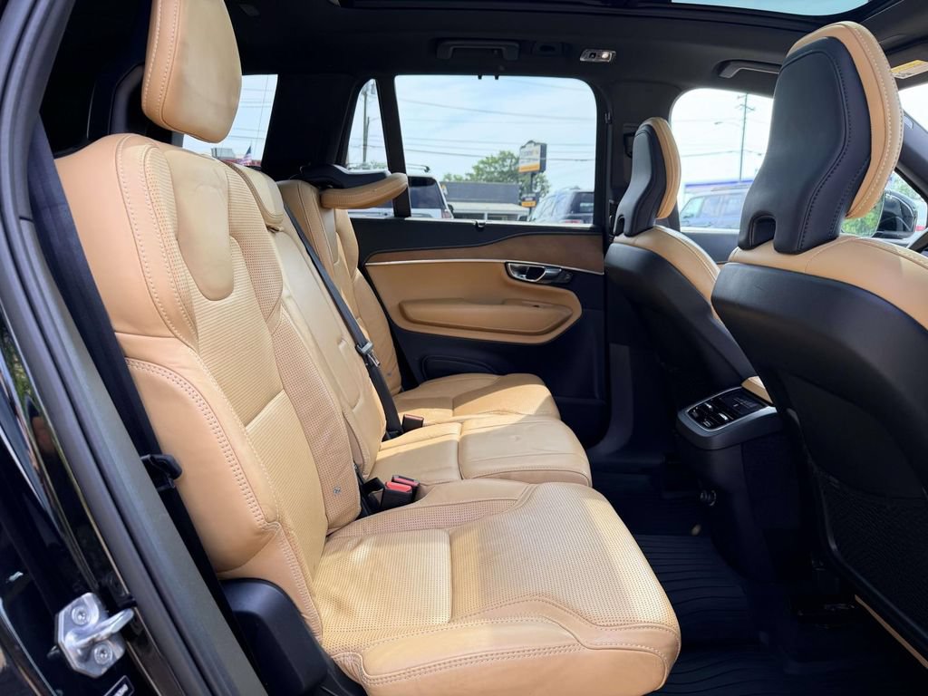 Used 2019 Volvo XC90 T6 Inscription w/ Protection Package AWD/4WD image 14