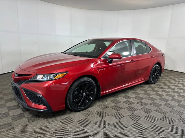 Used 2023 Toyota Camry SE image 7