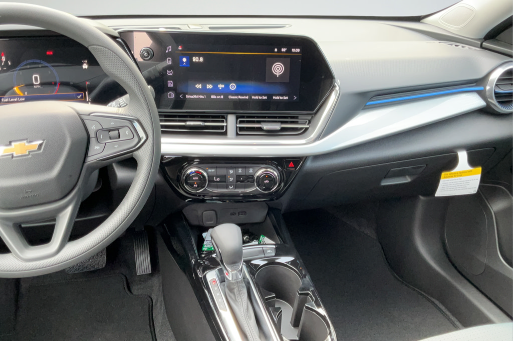 New 2026 Chevrolet Trax LT FWD image 13