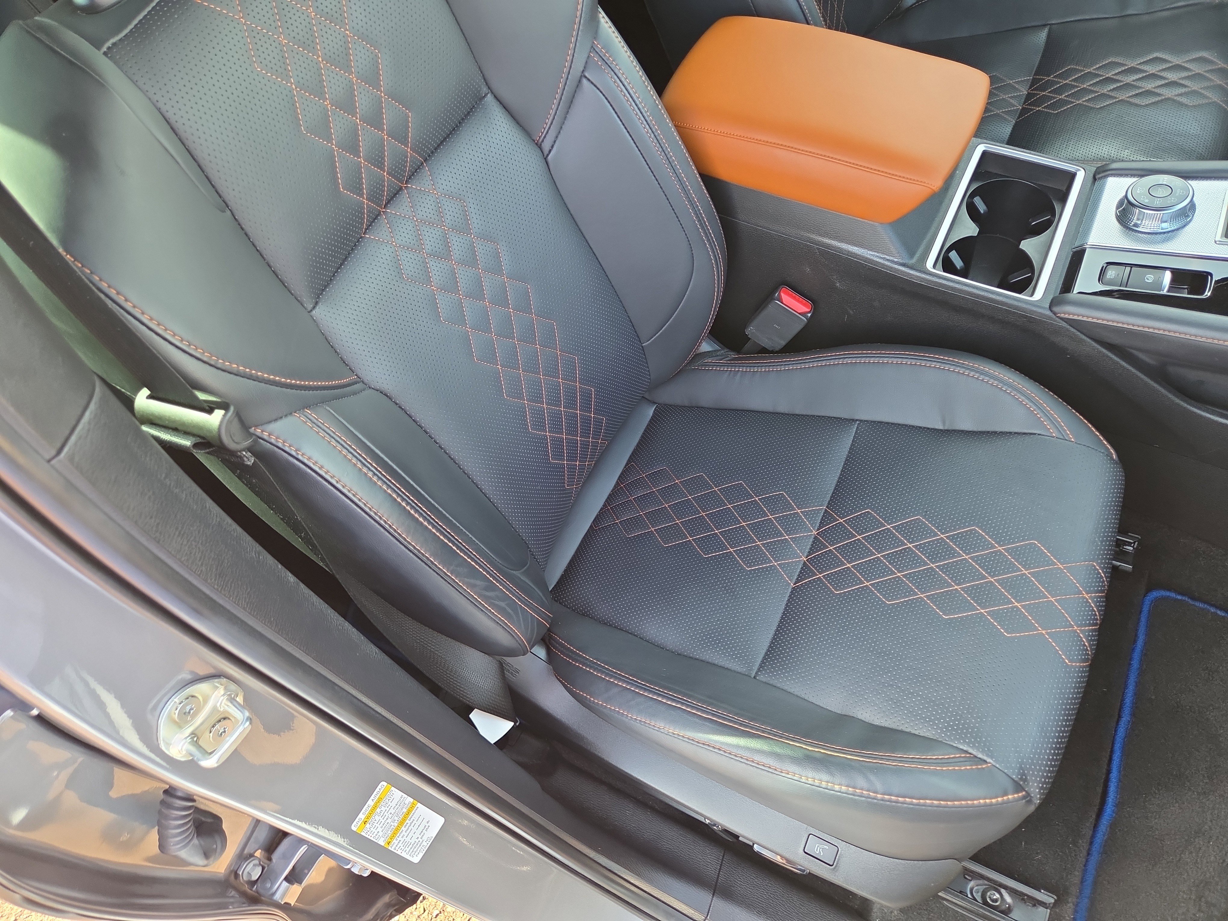 Used 2023 Mitsubishi Outlander SEL image 16