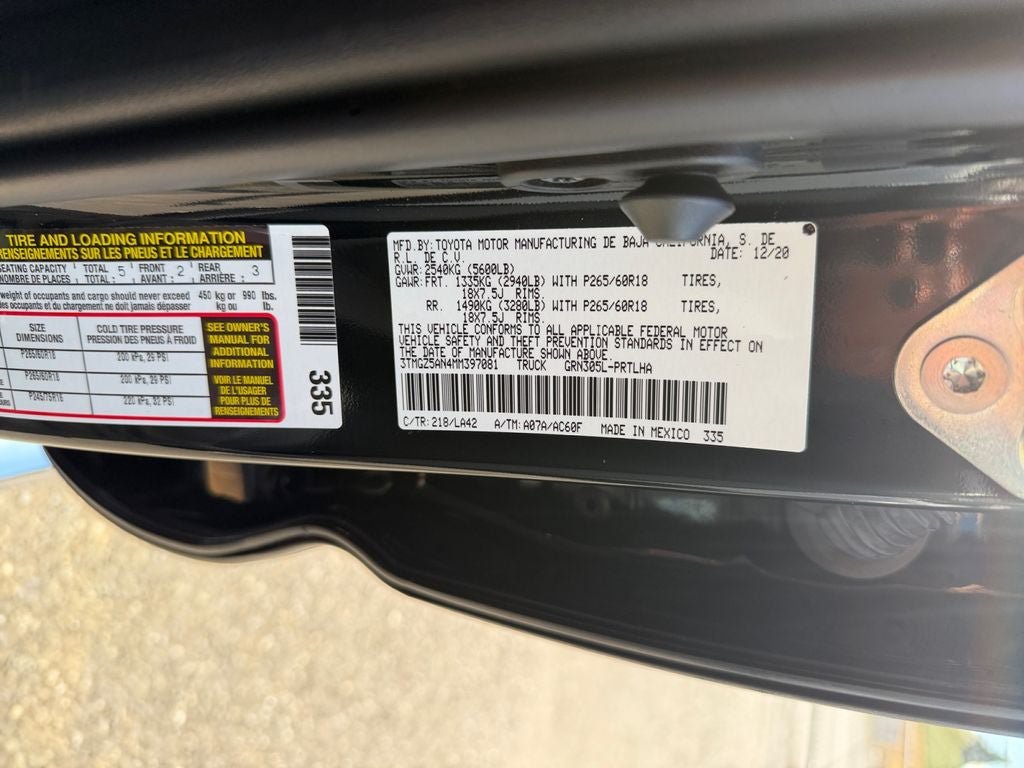 Used 2021 Toyota Tacoma Limited AWD/4WD image 36