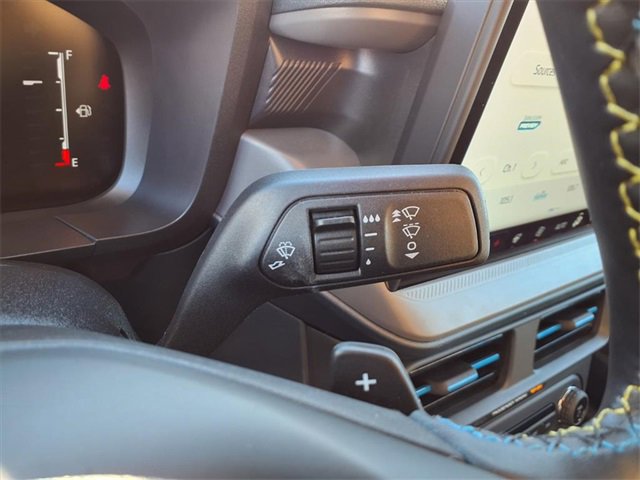 Used 2025 Ford Maverick Lobo image 13