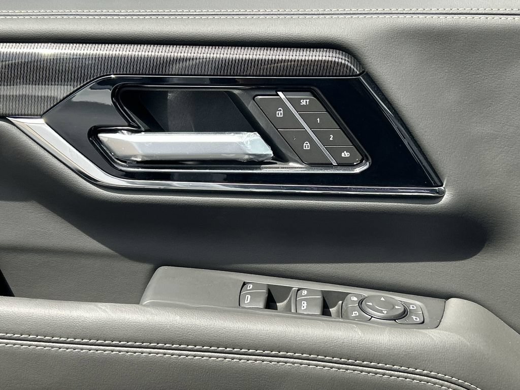 New 2026 GMC Yukon Elevation AWD/4WD image 23