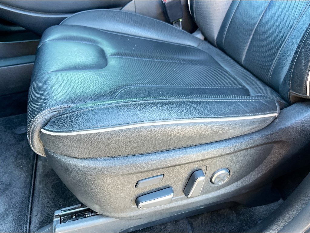 Used 2024 Hyundai Palisade Limited AWD/4WD image 20
