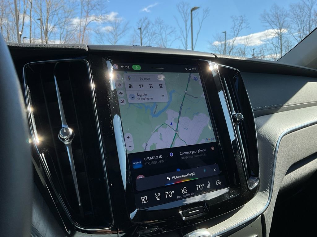 Certified 2025 Volvo XC60 B5 Ultra image 19