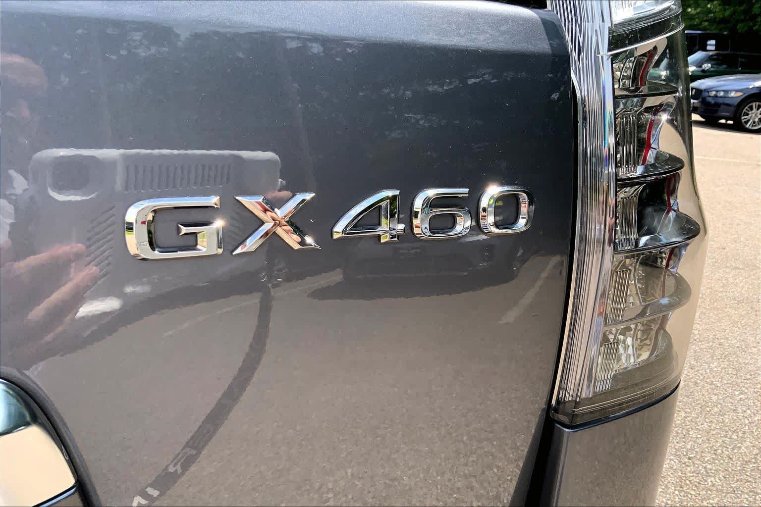 Used 2021 Lexus GX 460 Premium w/ Premium Package AWD/4WD image 10