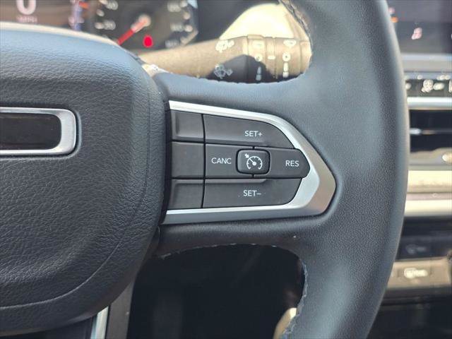 Certified 2022 Jeep Compass Latitude FWD image 34