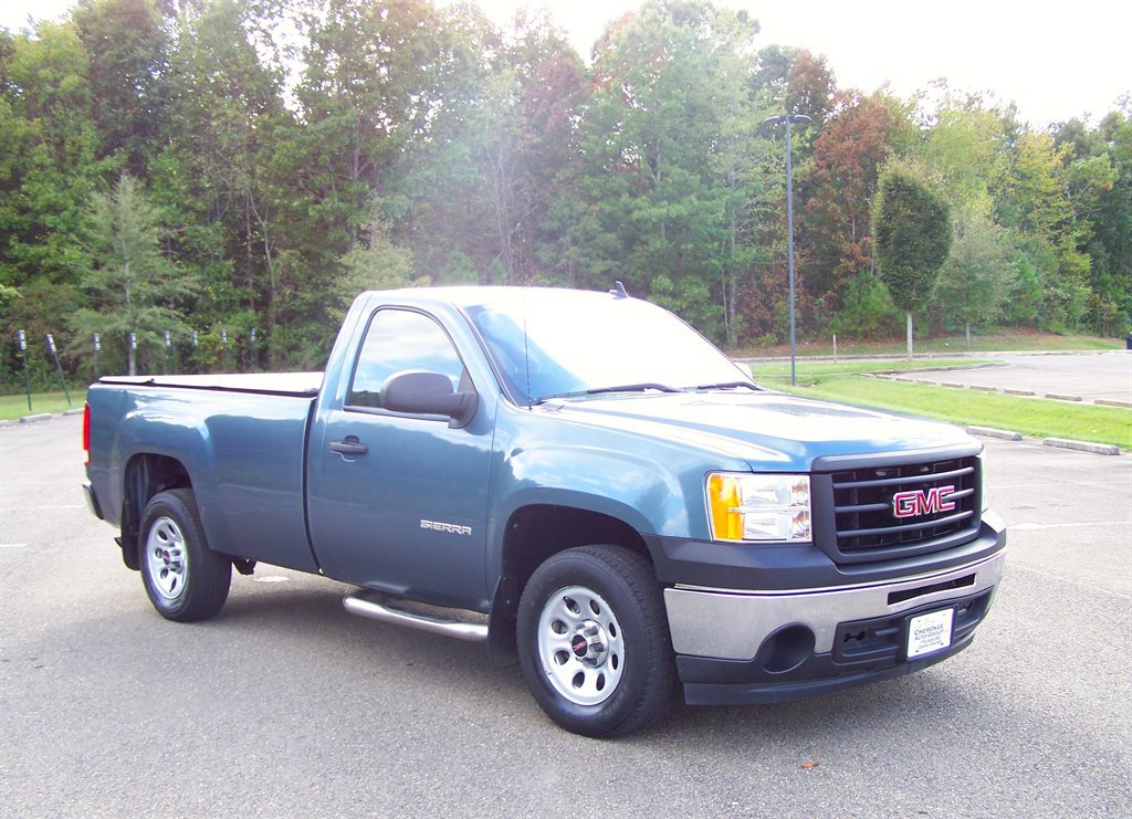 Used 2011 GMC Sierra 1500 W/T RWD image 3