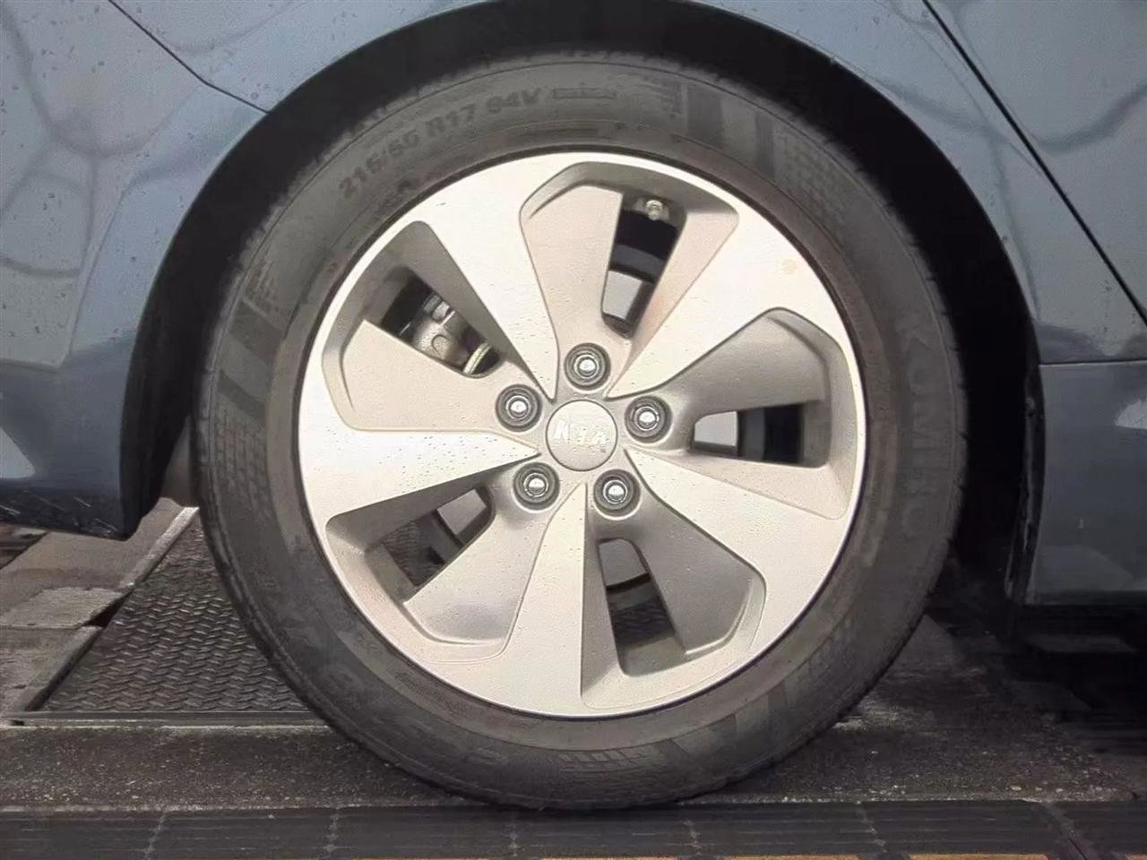 Used 2015 Kia Optima EX FWD image 11