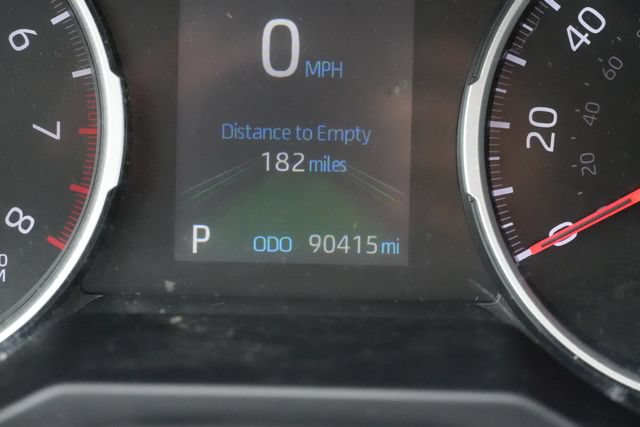 Used 2022 Toyota RAV4 XLE FWD image 31