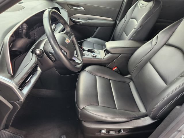 Used 2025 Cadillac XT4 Premium Luxury FWD image 12