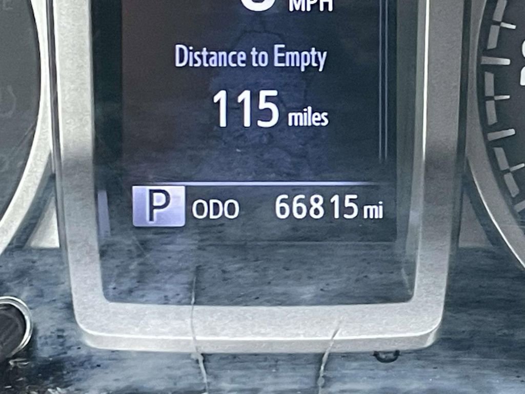 Used 2019 Toyota Tacoma SR5 image 37