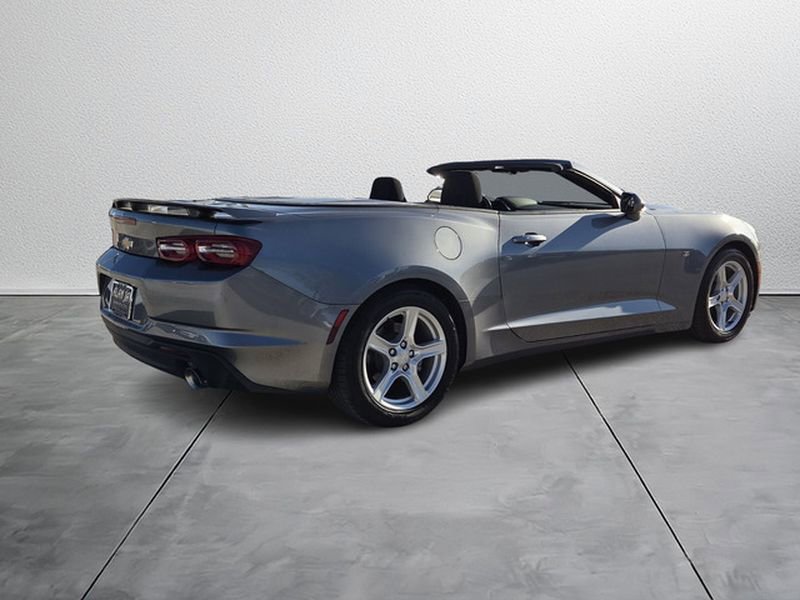 Used 2020 Chevrolet Camaro LT image 5