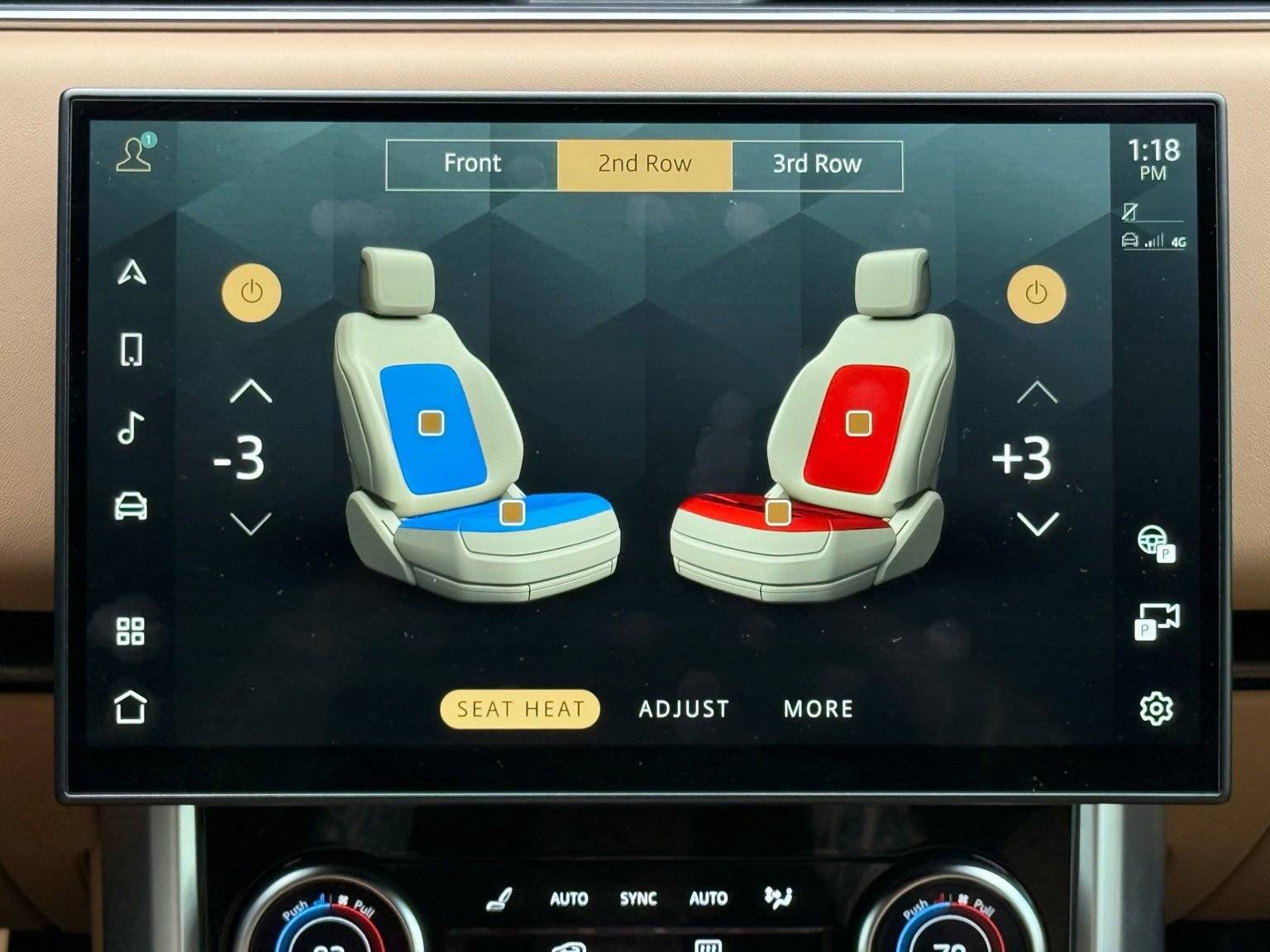 Used 2023 Land Rover Range Rover Long Wheelbase SE image 5