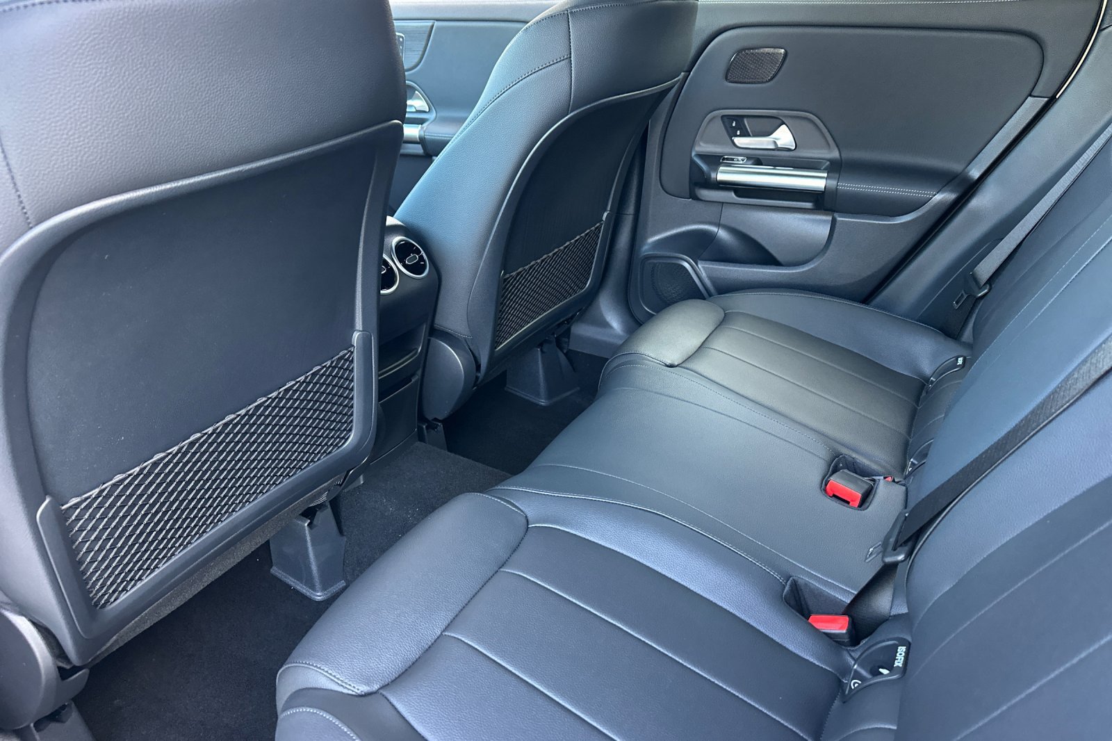 New 2026 Mercedes-Benz GLA 250 4MATIC image 12