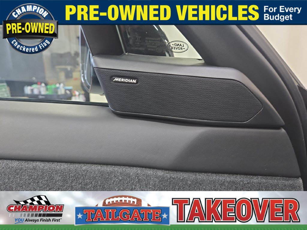 Used 2025 Land Rover Range Rover Sport SE AWD/4WD image 18