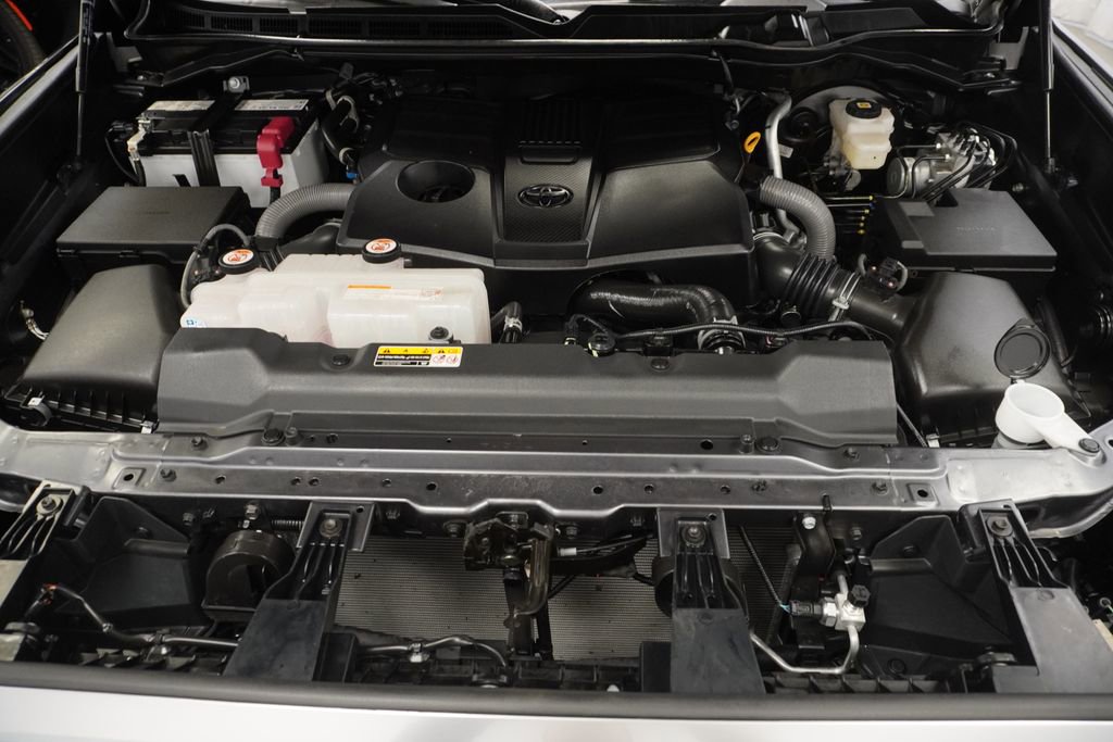 Used 2025 Toyota Tundra Limited image 55