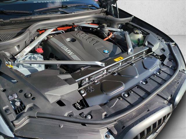 New 2026 BMW X5 xDrive50e w/ M Sport Package image 17