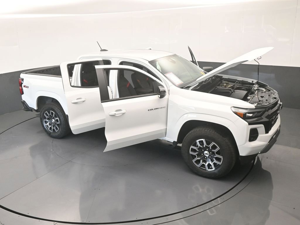 Used 2023 Chevrolet Colorado Z71 image 70