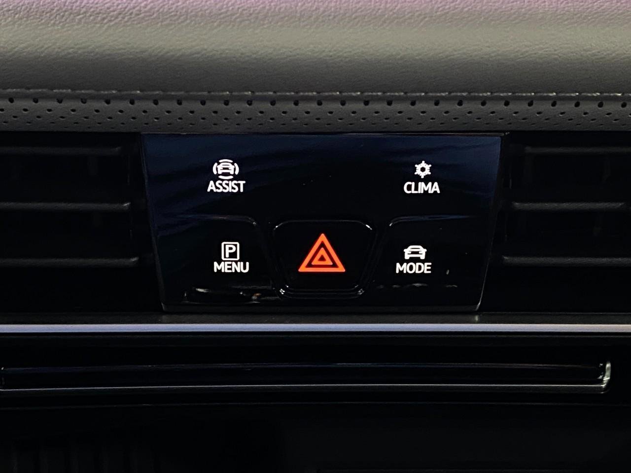New 2026 Volkswagen Atlas Peak Edition image 25