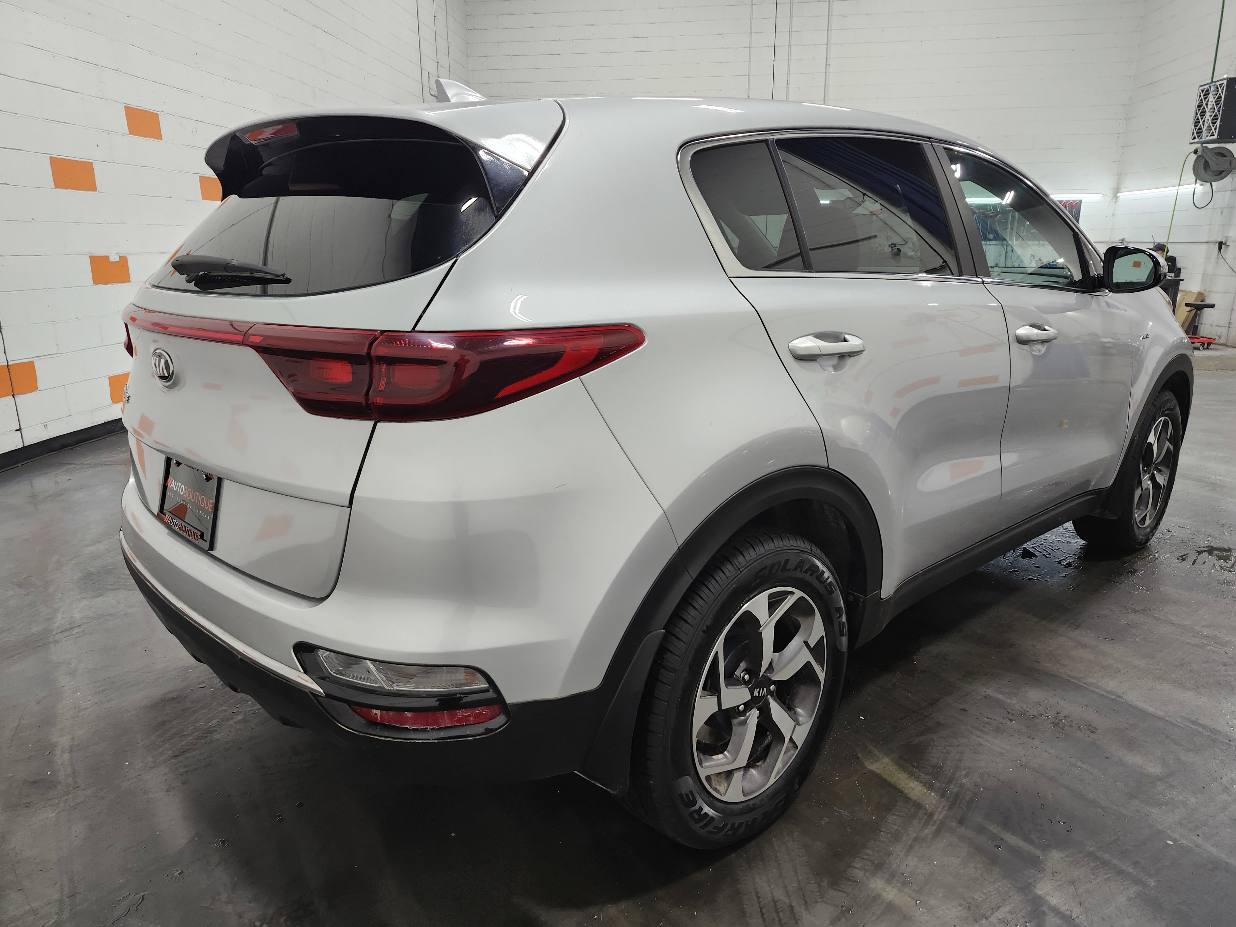 Used 2020 Kia Sportage LX w/ LX Popular Package image 16
