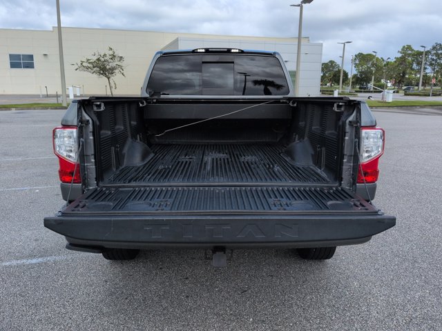 Used 2019 Nissan Titan SV w/ SV Convenience Package AWD/4WD image 14