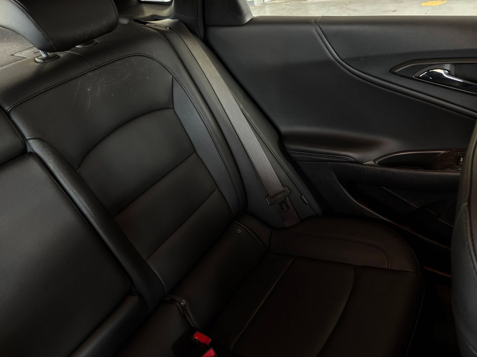 Used 2024 Chevrolet Malibu LT image 37