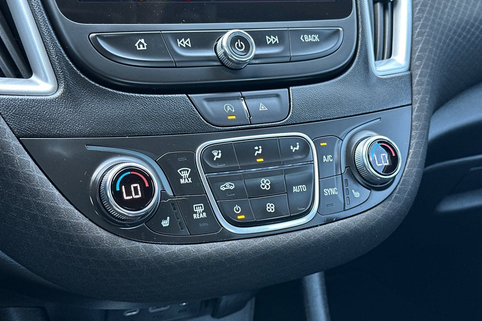 Used 2023 Chevrolet Malibu LT image 26