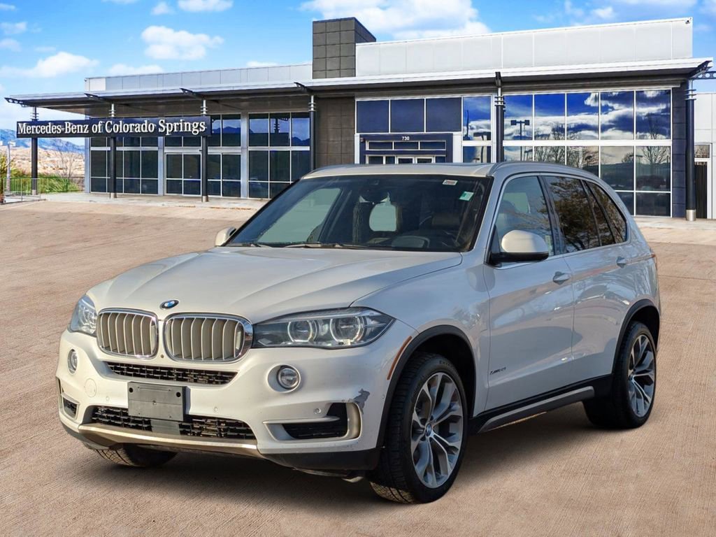 Used 2018 BMW X5 xDrive50i w/ Executive Package image 3