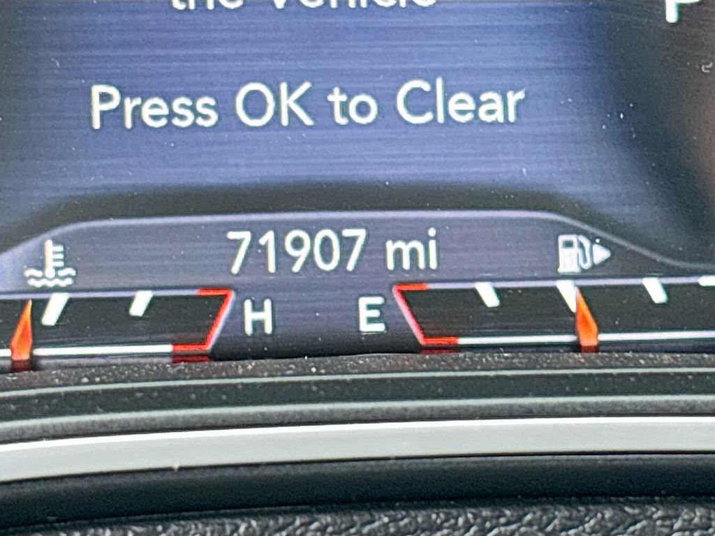Used 2020 Jeep Cherokee Limited FWD image 11