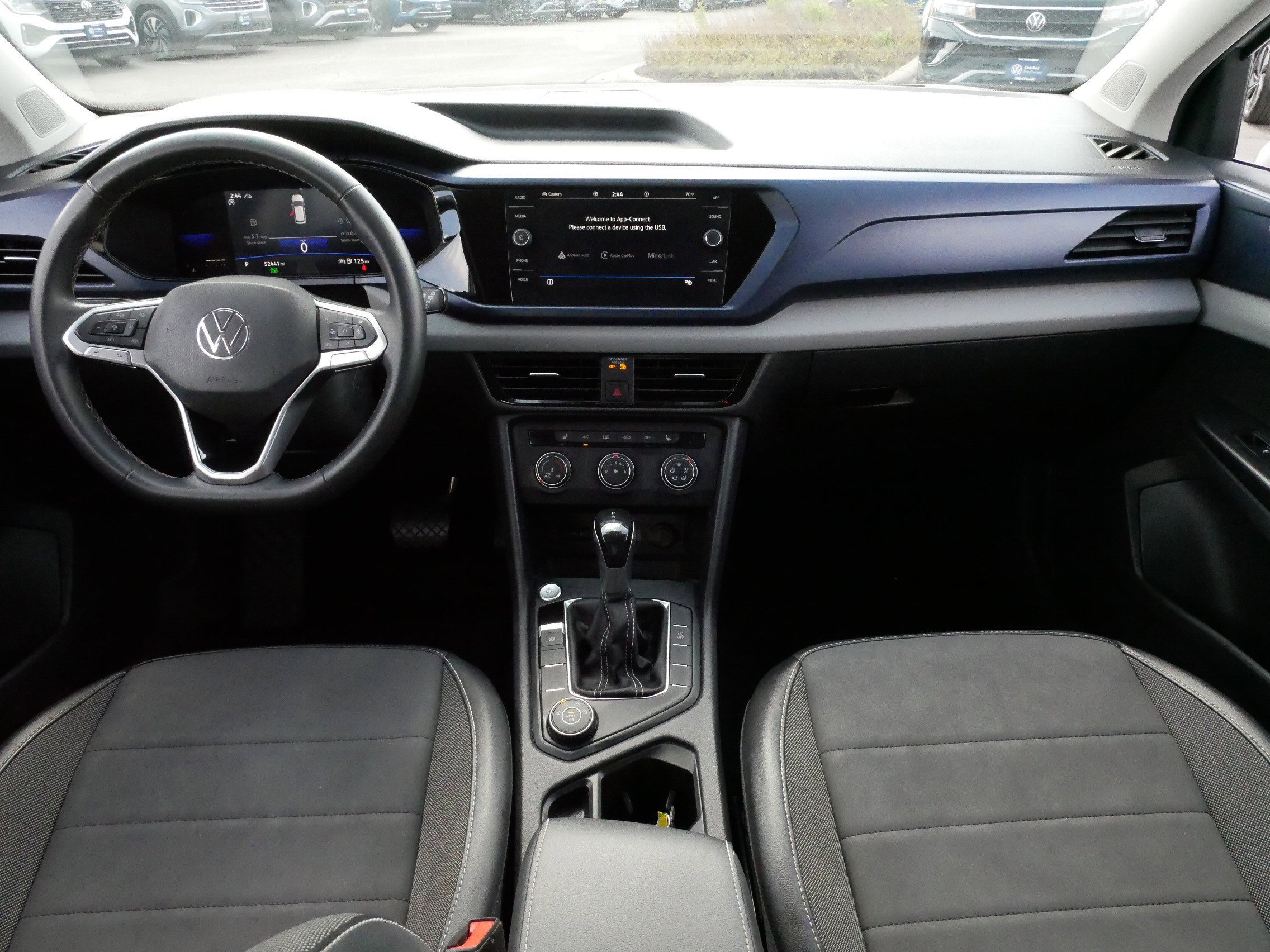 Used 2022 Volkswagen Taos SE AWD/4WD image 10