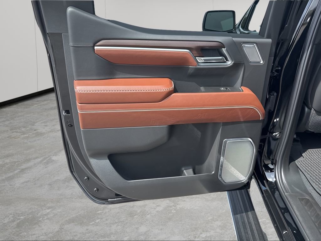 New 2025 GMC Sierra 1500 Denali Ultimate image 32