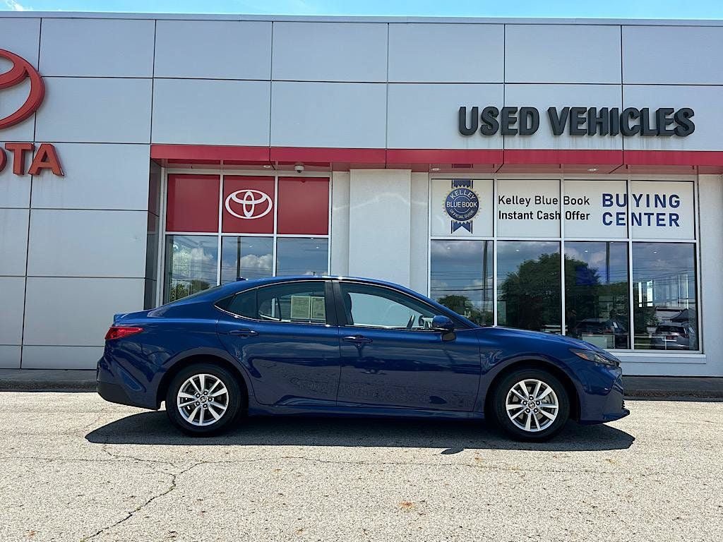 Certified 2025 Toyota Camry LE FWD image 6