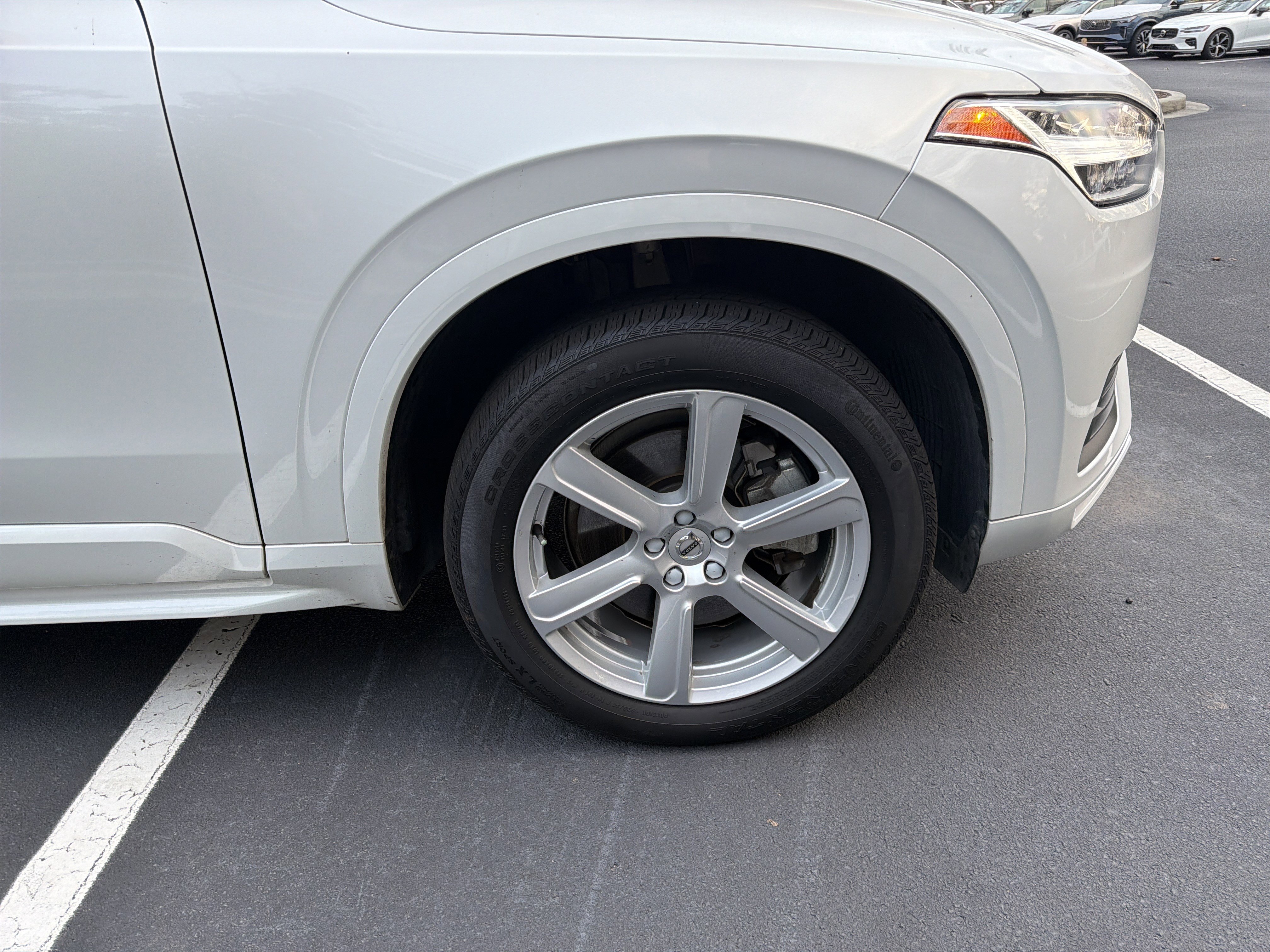 Certified 2023 Volvo XC90 B6 Core w/ Protection Package Premier image 13