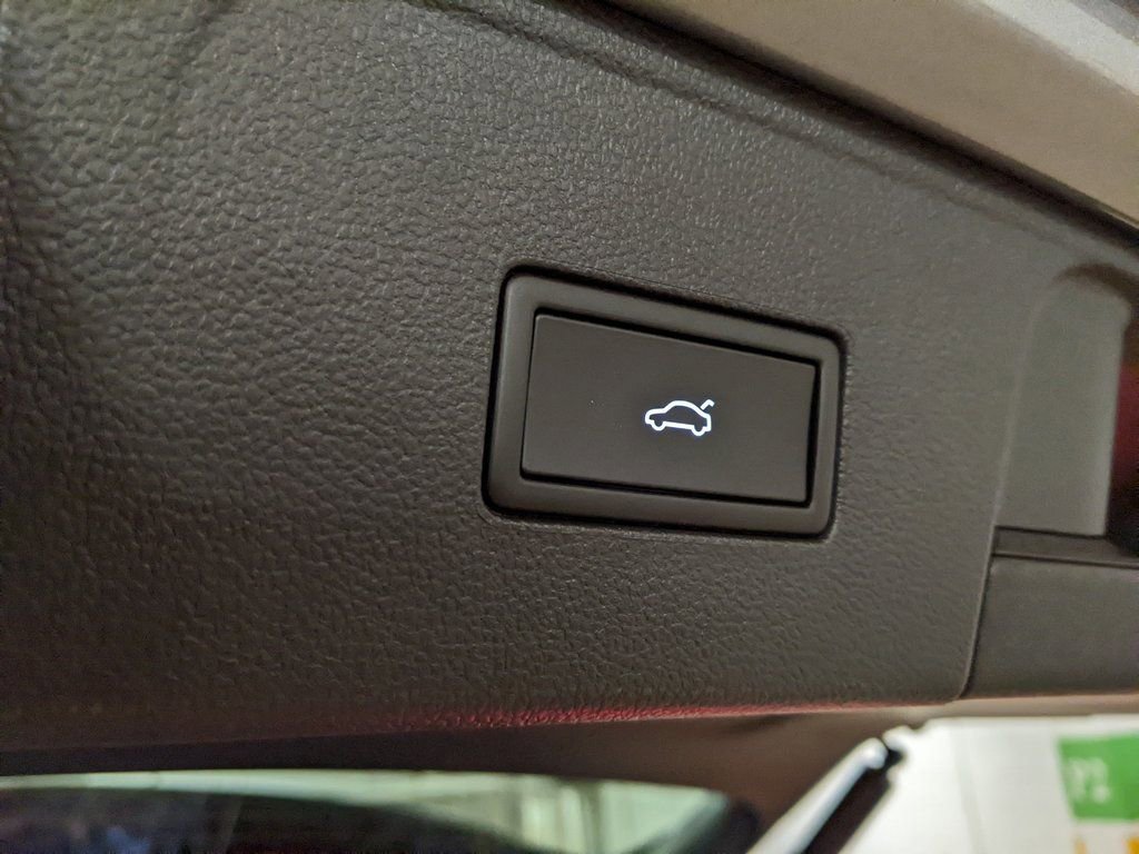 New 2026 Volkswagen Atlas SE image 29